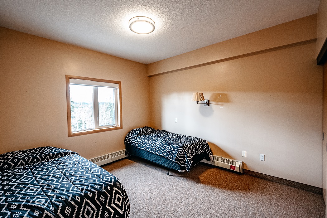 bedroom in 520 building